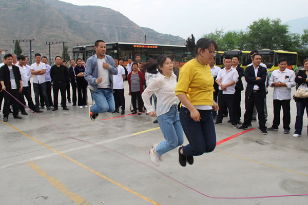 職工集體跳繩比賽